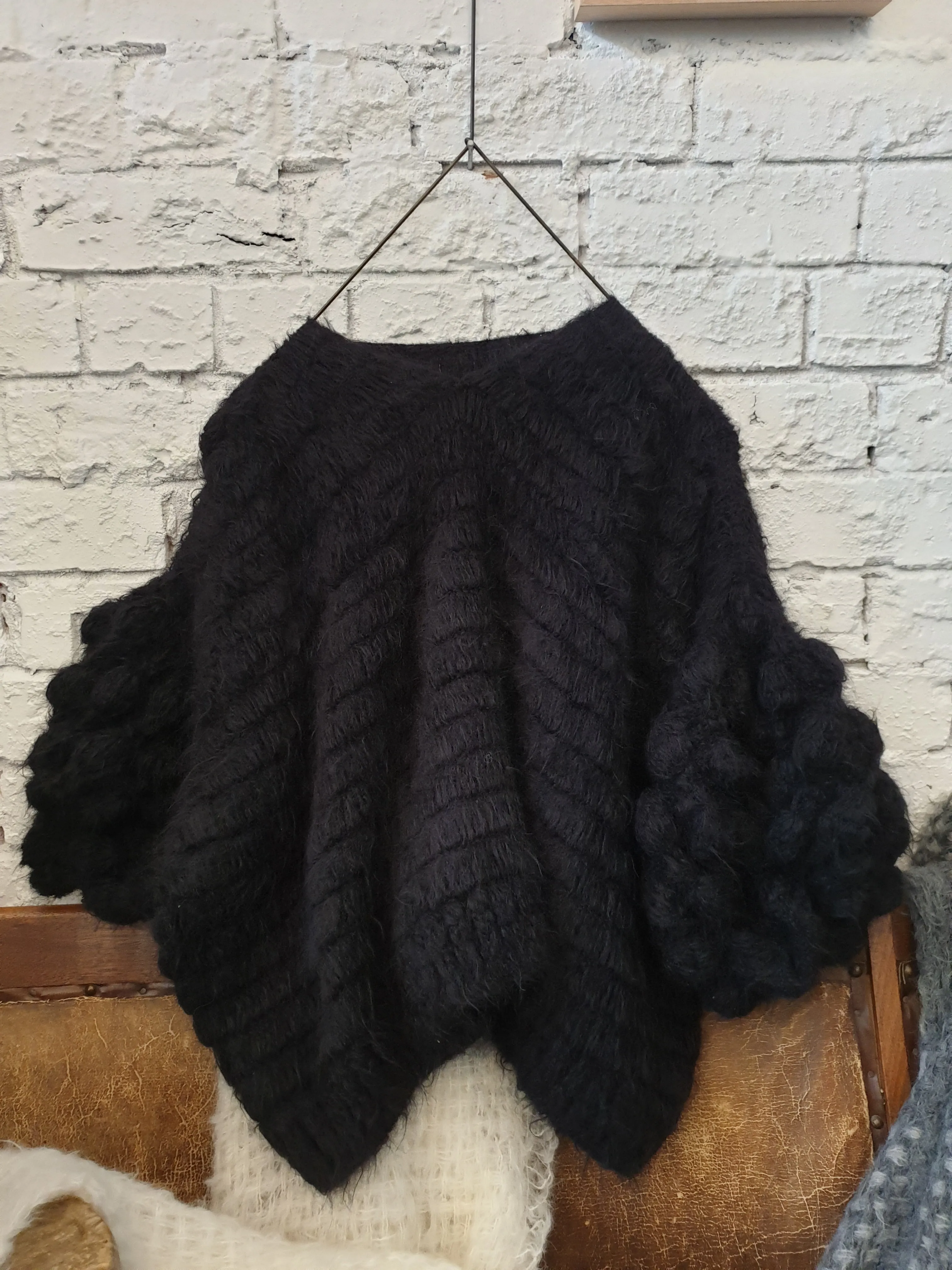 Amano handcrochet alpaca bluson with pompom sleeves