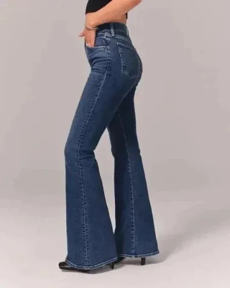 Amelia Flared Jeans