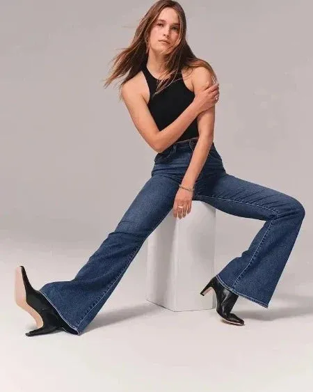 Amelia Flared Jeans