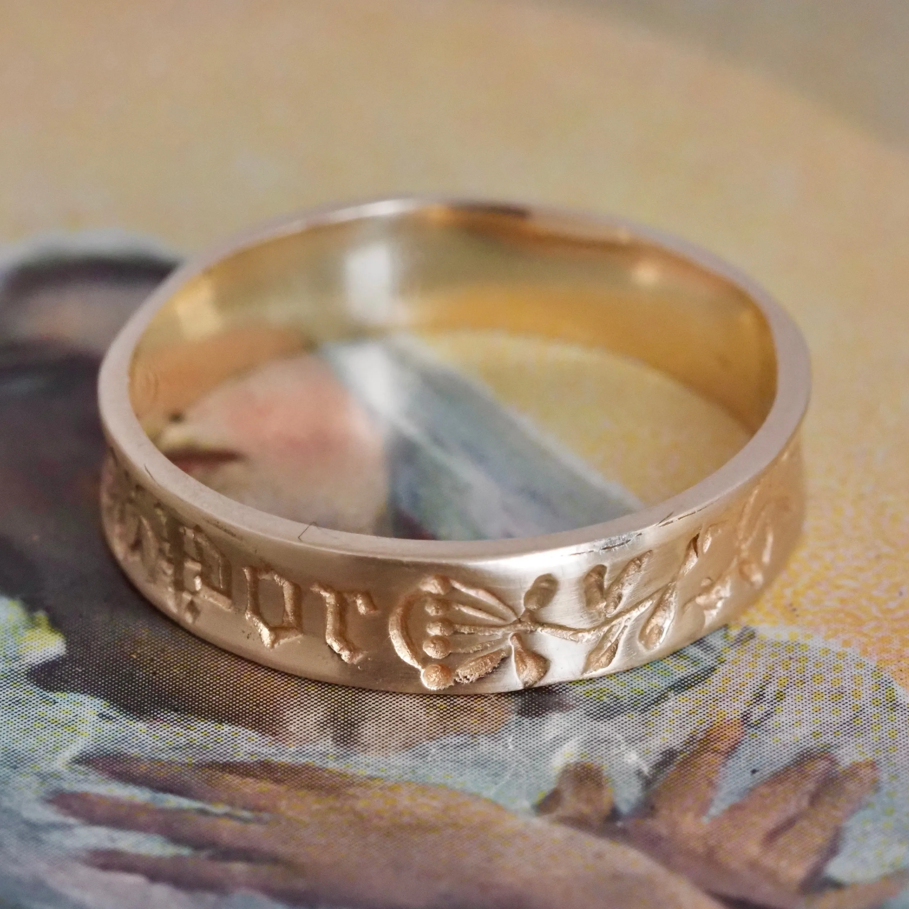 French "Por Tous Itours/For All Times" Engraved 14k Gold Posy Ring