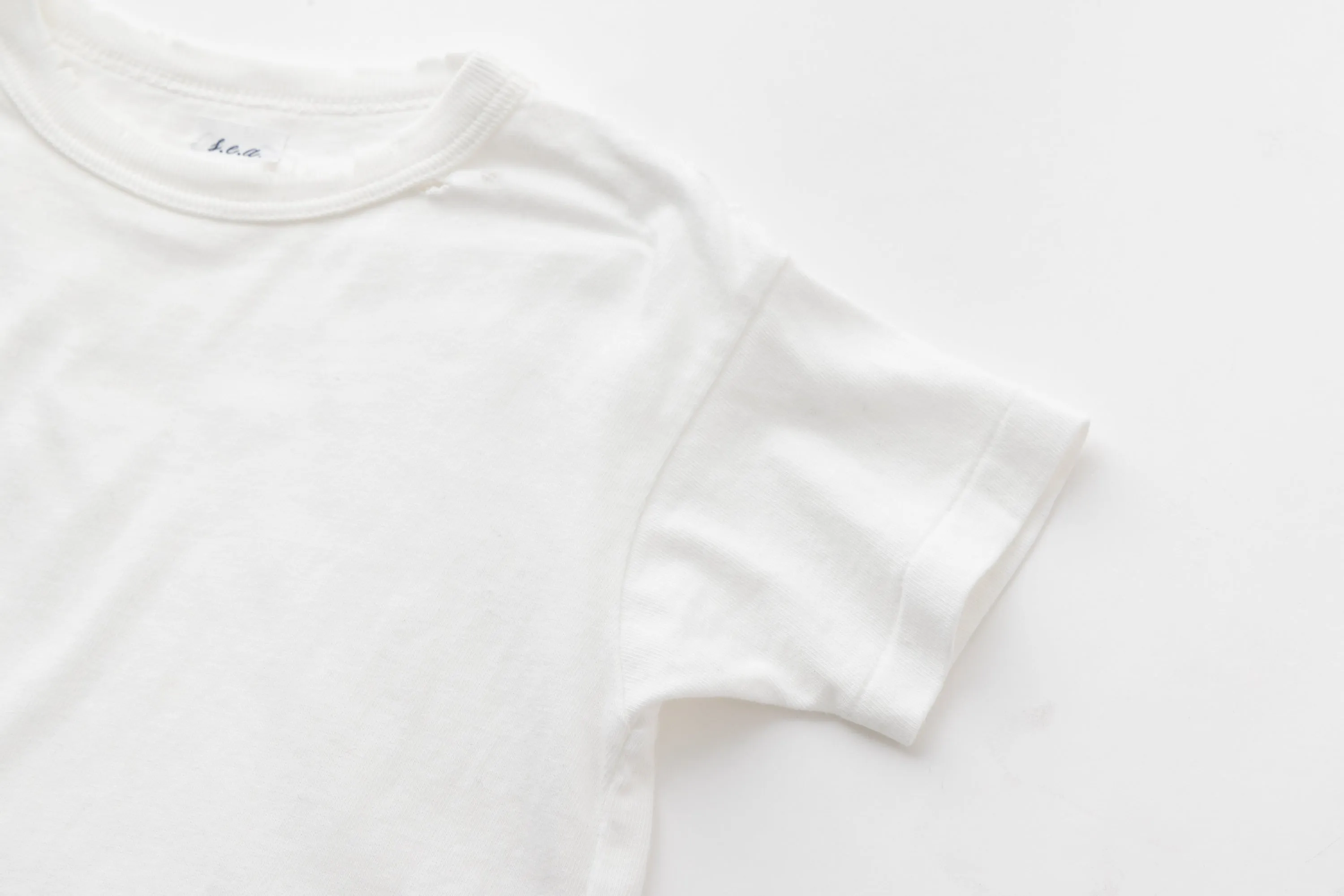 SEA CHIBI VINTAGE  “88”  RIPPED TEE