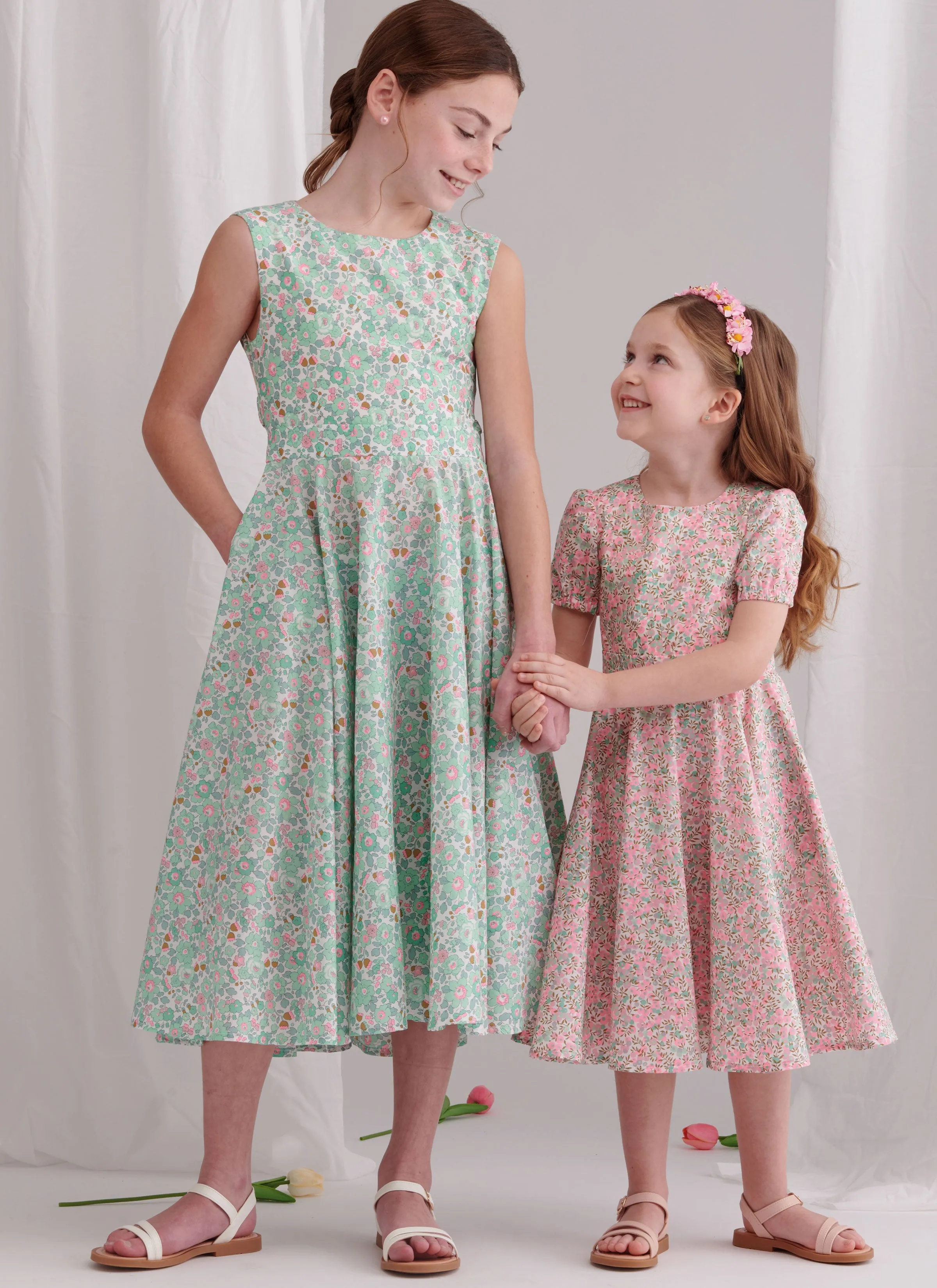 Simplicity sewing pattern 9799 Girls' Dresses