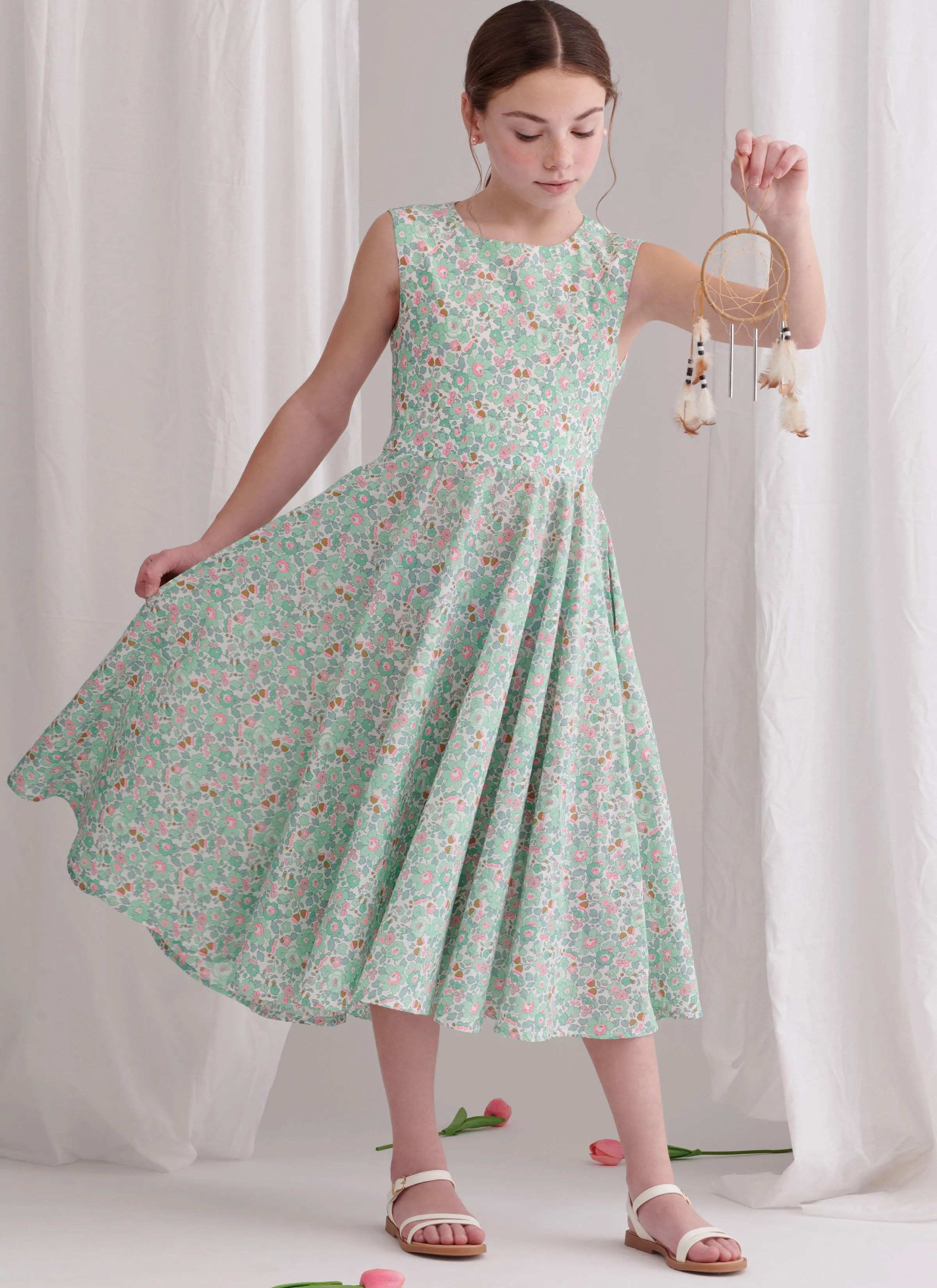 Simplicity sewing pattern 9799 Girls' Dresses