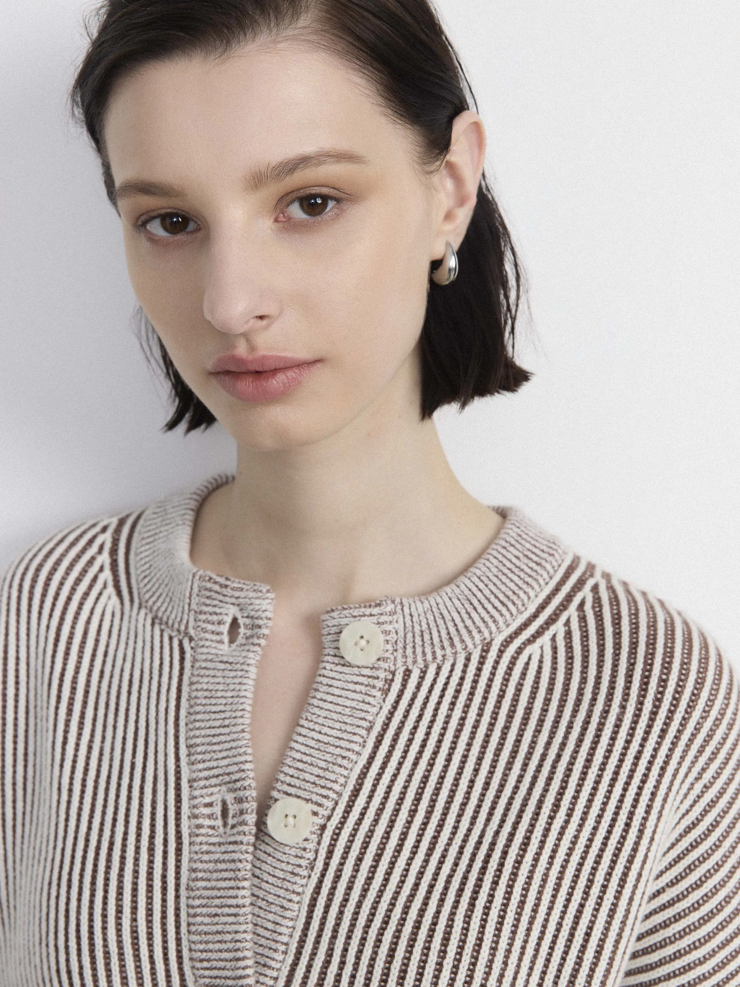 The Bubble Sleeve Cardigan in Cream