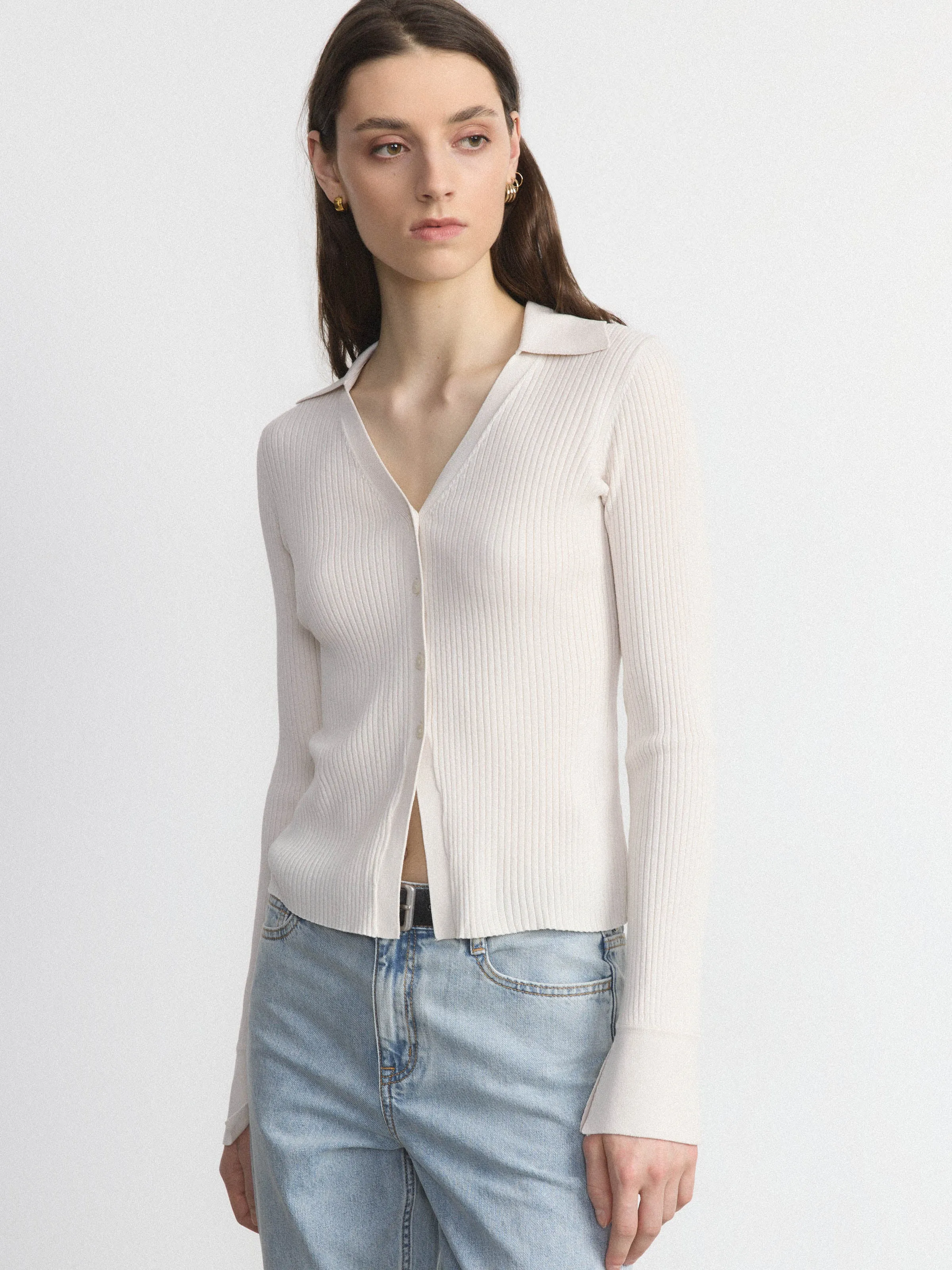 The Buttoned Slim Fit Sweater in Natural Beige